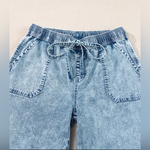 Mineral Wash Drawstring Waist Loose Denim Pants - Picture 3 of 6